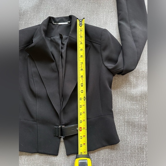 White House black market WHBM black cropped blazer size 0 - Picture 4 of 9